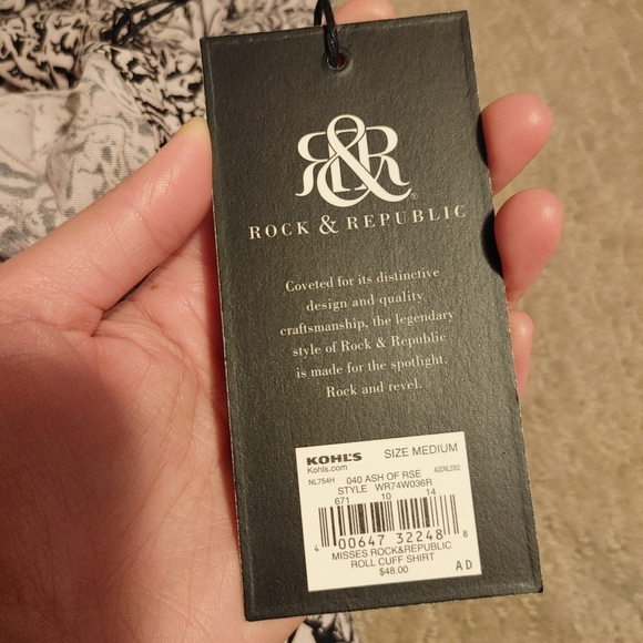 Rock & Republic Rose Blouse Cream & Black Button Up - Picture 8 of 8